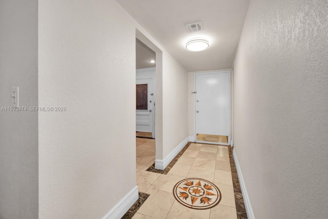 100 Edgewater Dr , Unit 207, Coral Gables, FL 33133 Photo