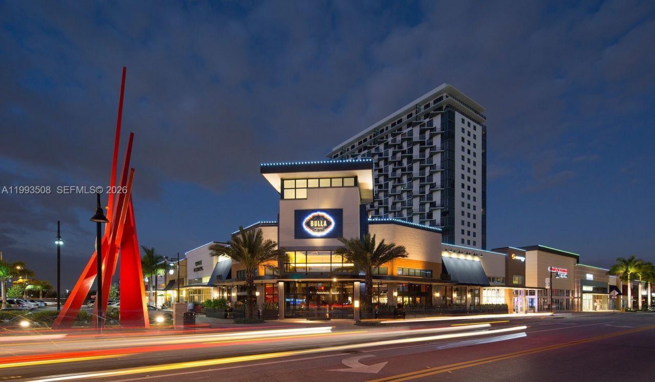 5300 NW 87th Ave, Unit 404, Doral, FL 33178 Photo