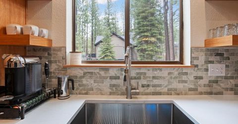 1408 Pebble Beach Drive, South Lake Tahoe, CA 96150 Photo