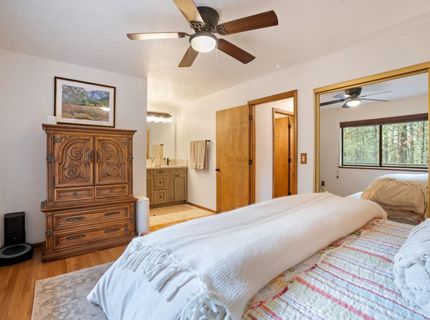 1408 Pebble Beach Drive, South Lake Tahoe, CA 96150 Photo