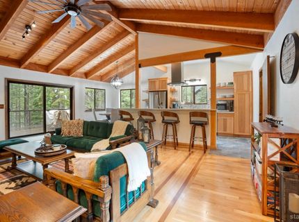 1408 Pebble Beach Drive, South Lake Tahoe, CA 96150 Photo