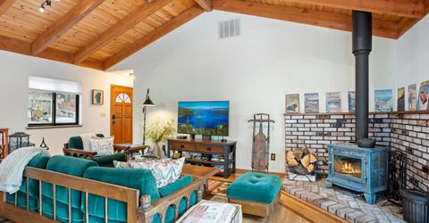1408 Pebble Beach Drive, South Lake Tahoe, CA 96150 Photo