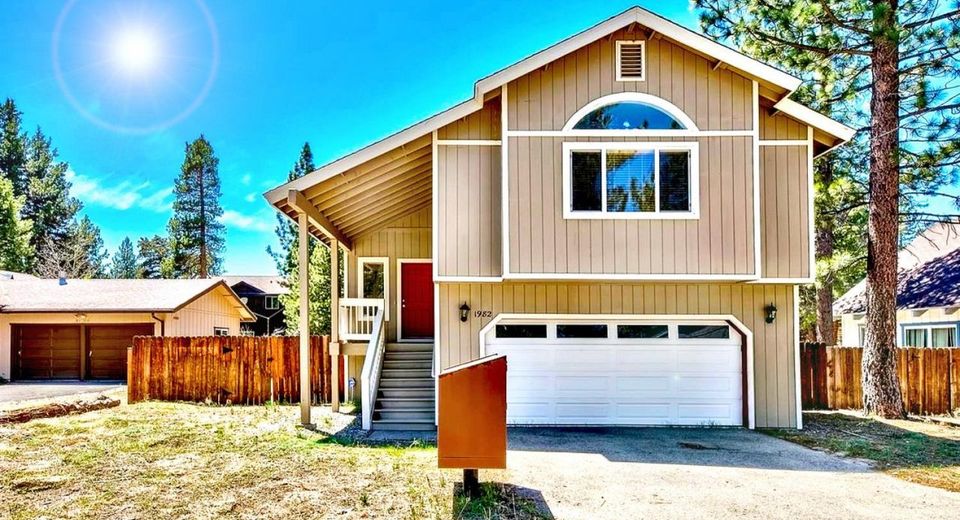 1982 Cherokee Street, South Lake Tahoe, CA 96150 Photo