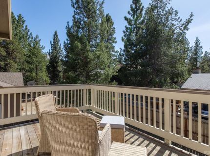 1982 Cherokee Street, South Lake Tahoe, CA 96150 Photo