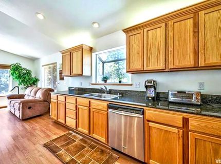 1982 Cherokee Street, South Lake Tahoe, CA 96150 Photo