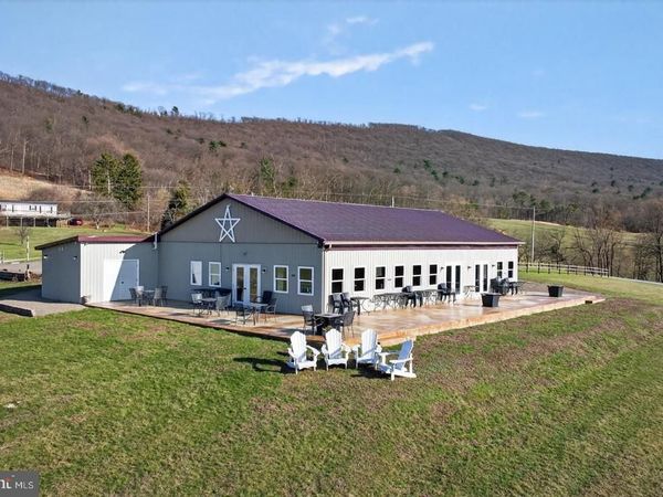 596 HARMAN ROAD , HALIFAX, PA 17032