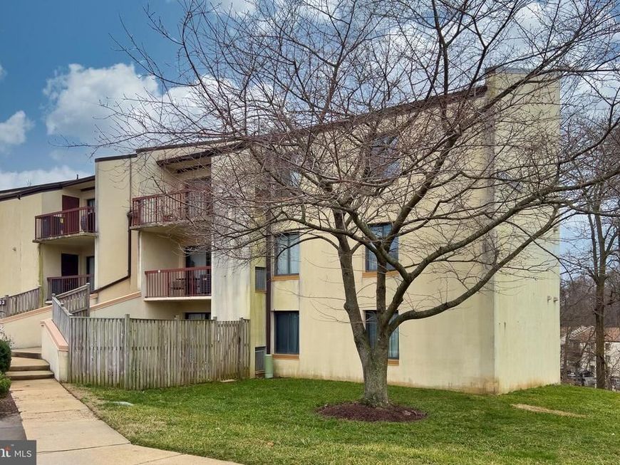10133 Prince Place, Unit 303-12C, Upper Marlboro, MD 20774 Main Photo