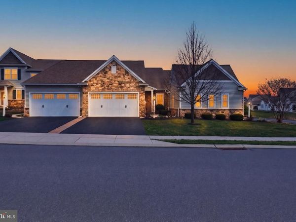 637 LITITZ RESERVE LANE , LITITZ, PA 17543