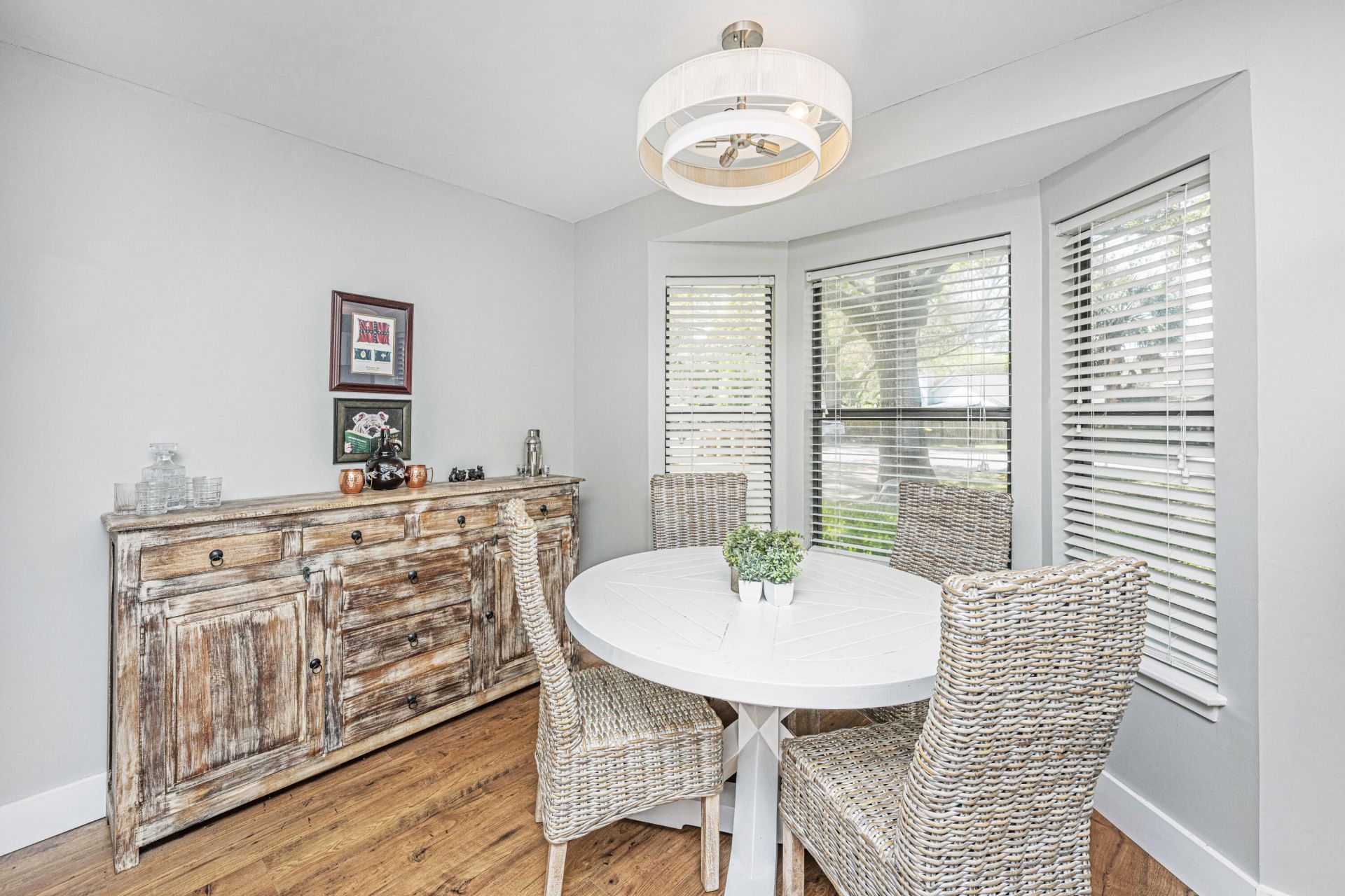 1525 E Crossing Lane Photo 14