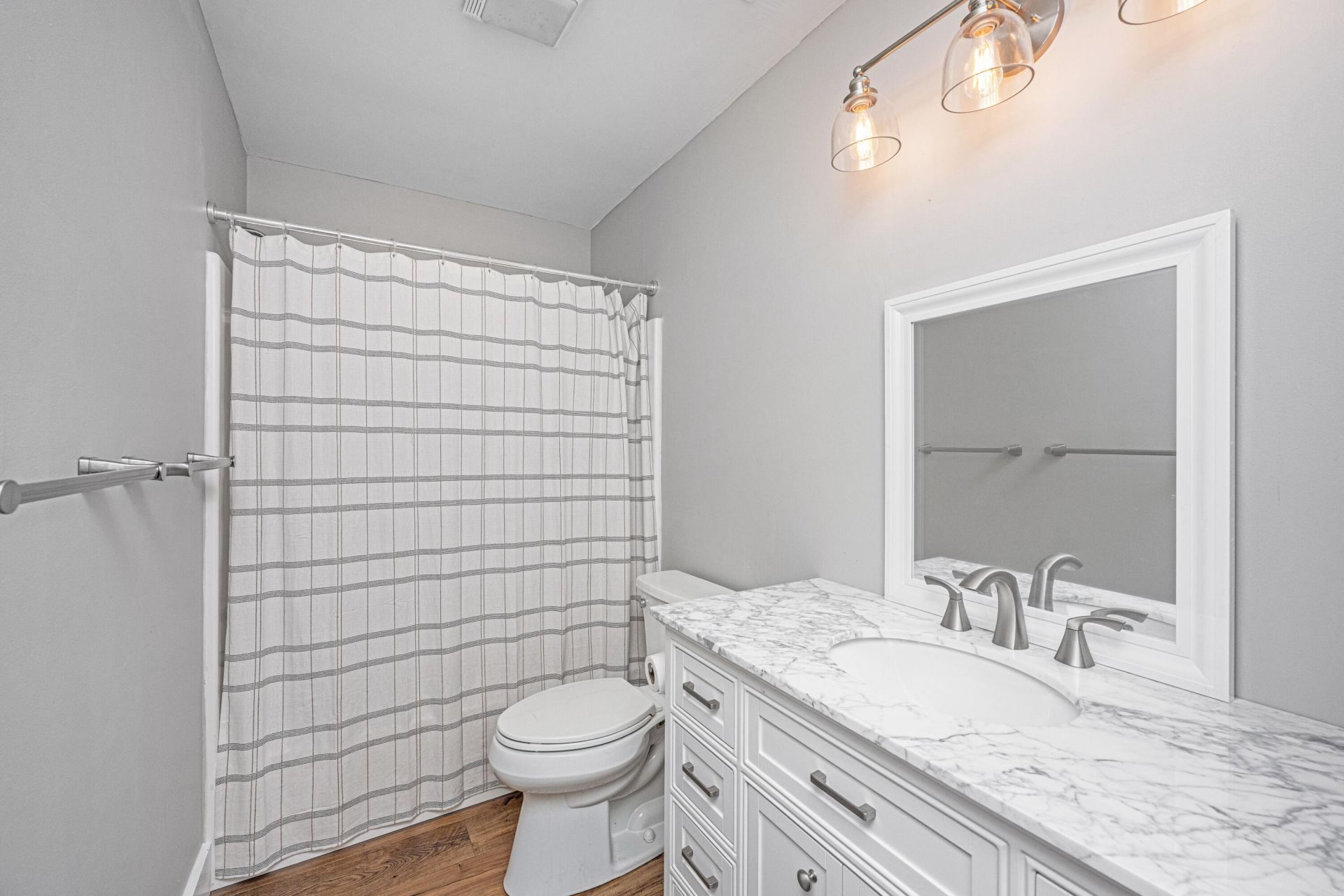 1525 E Crossing Lane Photo 22