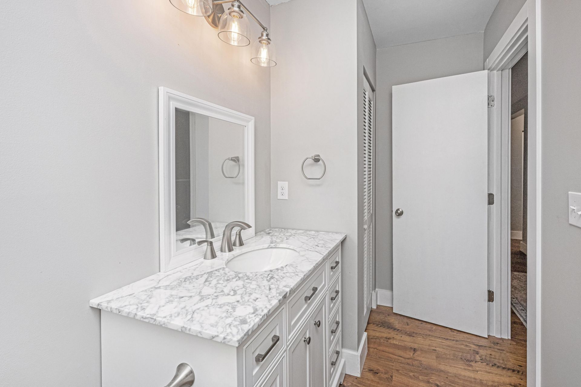 1525 E Crossing Lane Photo 23