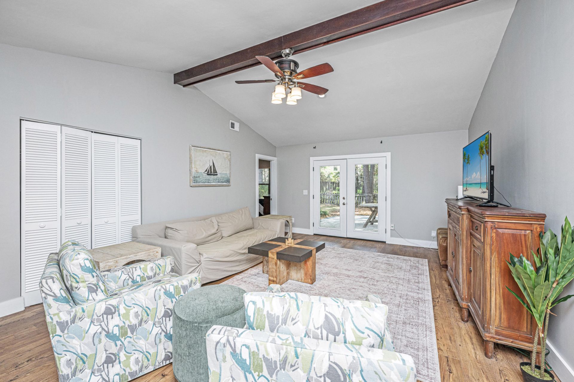 1525 E Crossing Lane Photo 9