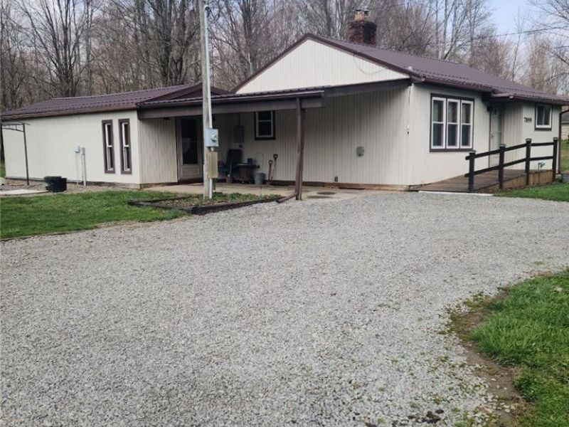 7899 Lakewood Drive, Williamsfield, OH 44093 Photo 1