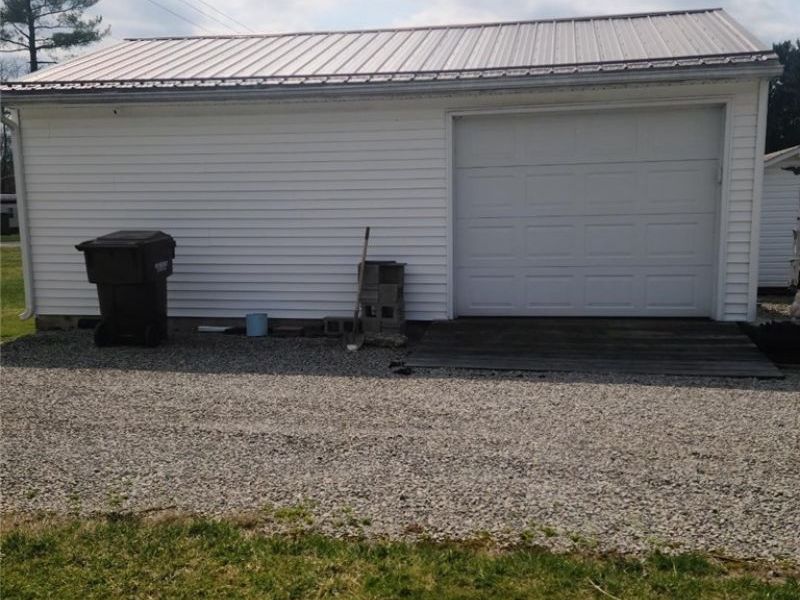 7899 Lakewood Drive, Williamsfield, OH 44093 Photo 8