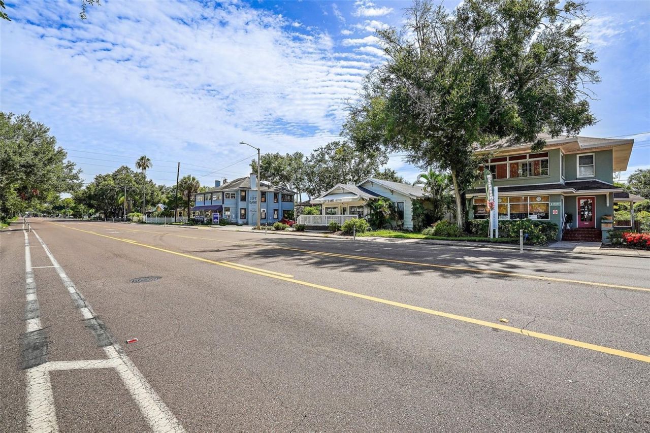 779 12th Ave N , Saint Petersburg, FL 33704 Photo