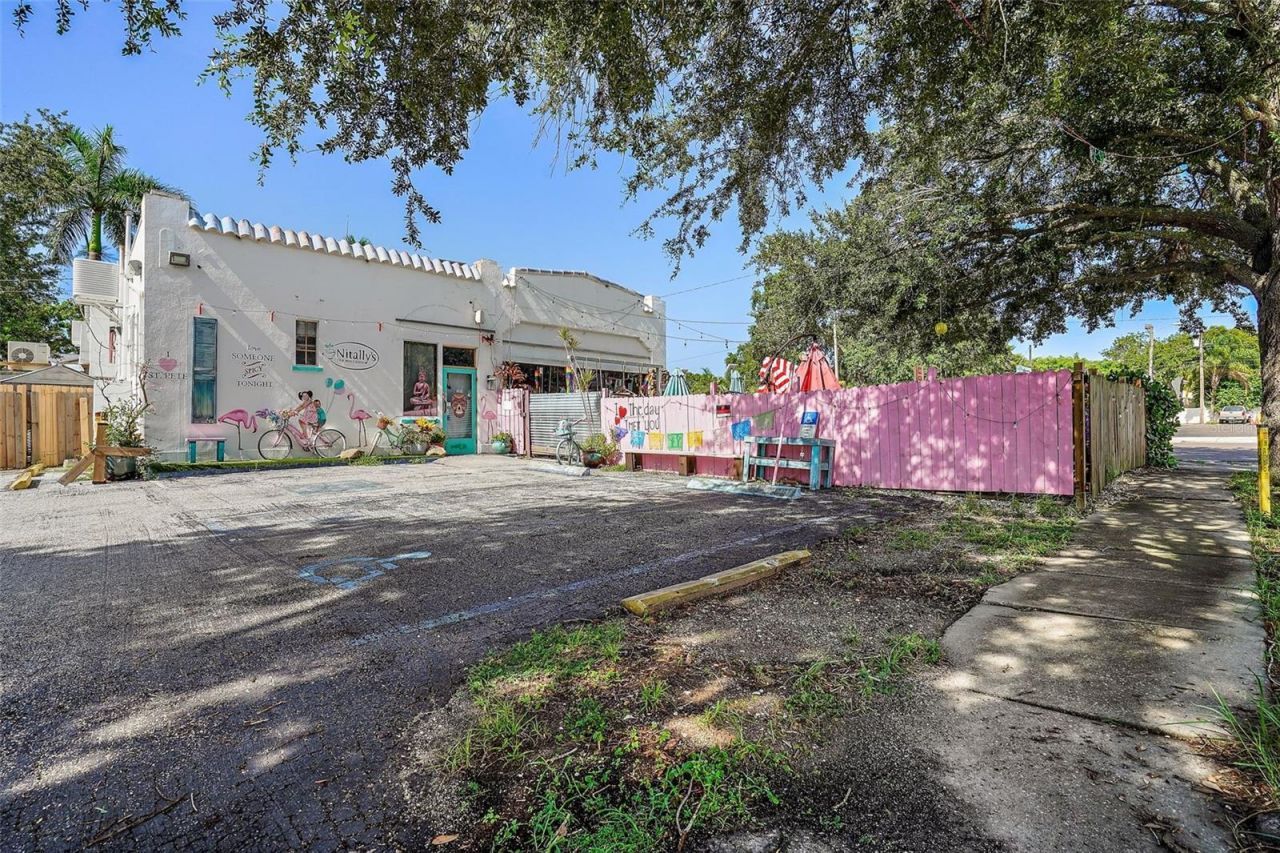 779 12th Ave N , Saint Petersburg, FL 33704 Photo