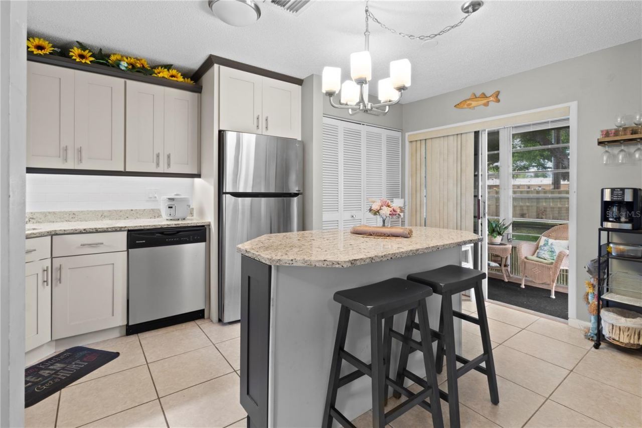 3802 42nd Street Court W, Unit 31, Bradenton, FL 34205 Photo