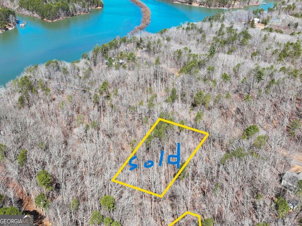 7606 Pine Place, Murrayville, GA 30564