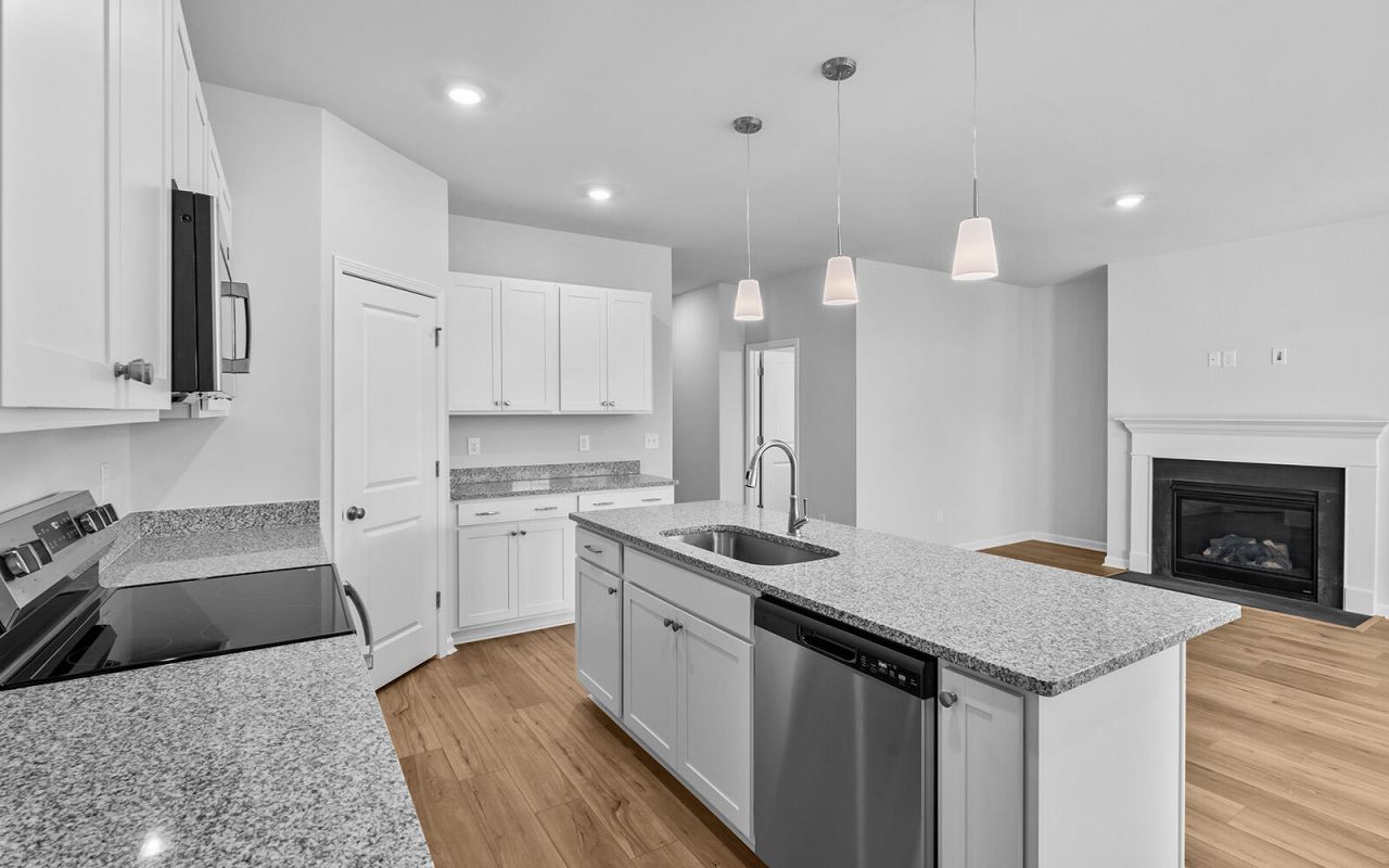 1383 Clarabelle Lane Photo 14