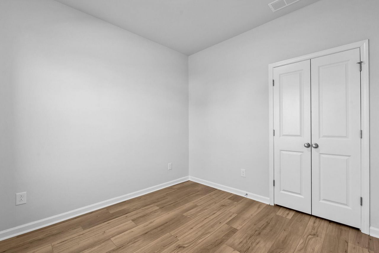 1383 Clarabelle Lane Photo 17