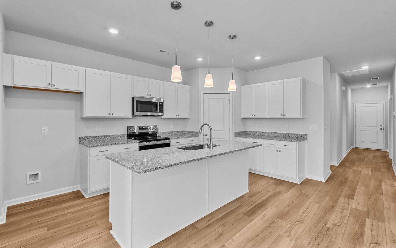 1383 Clarabelle Lane Photo 8