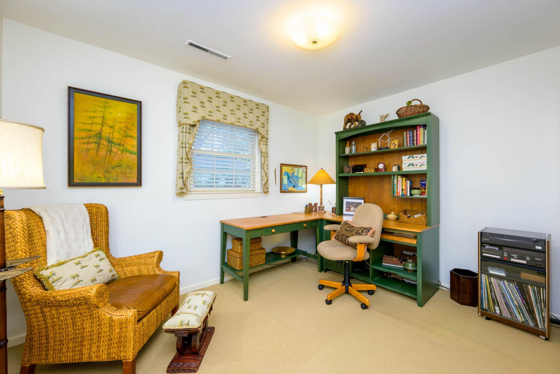 1867 Rugby Lane Photo 25