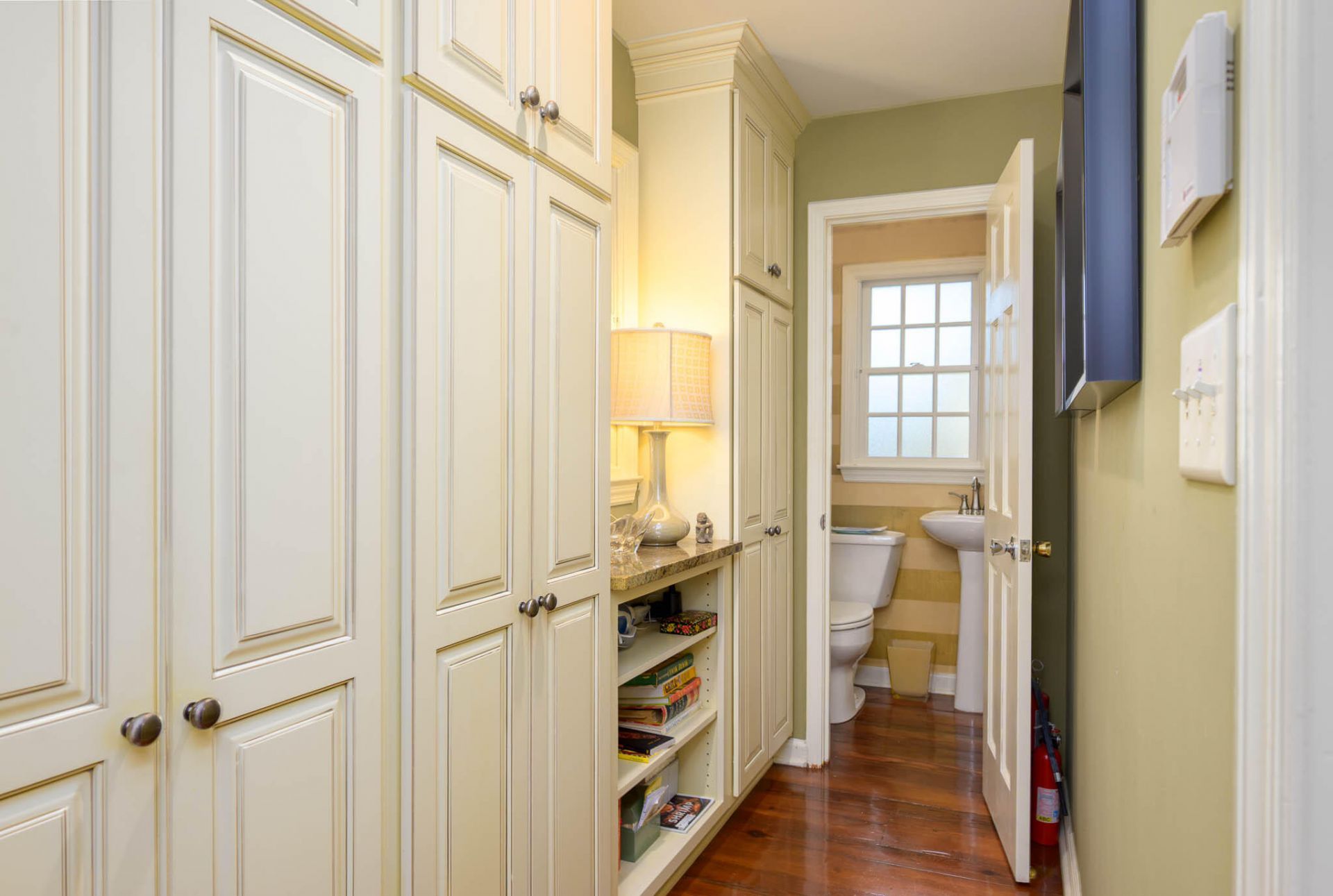 1867 Rugby Lane Photo 36