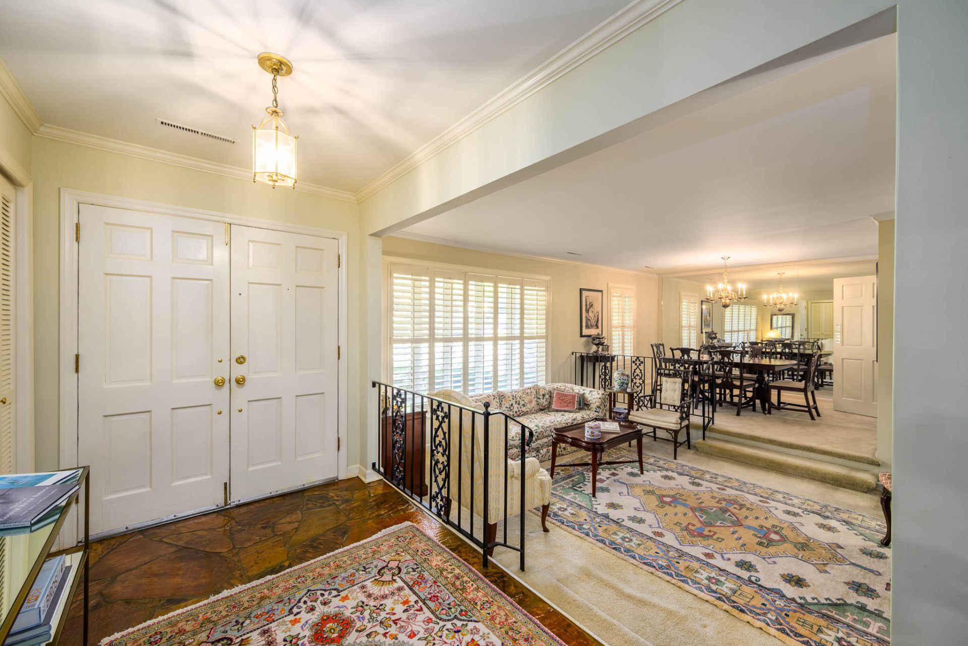 1867 Rugby Lane Photo 5