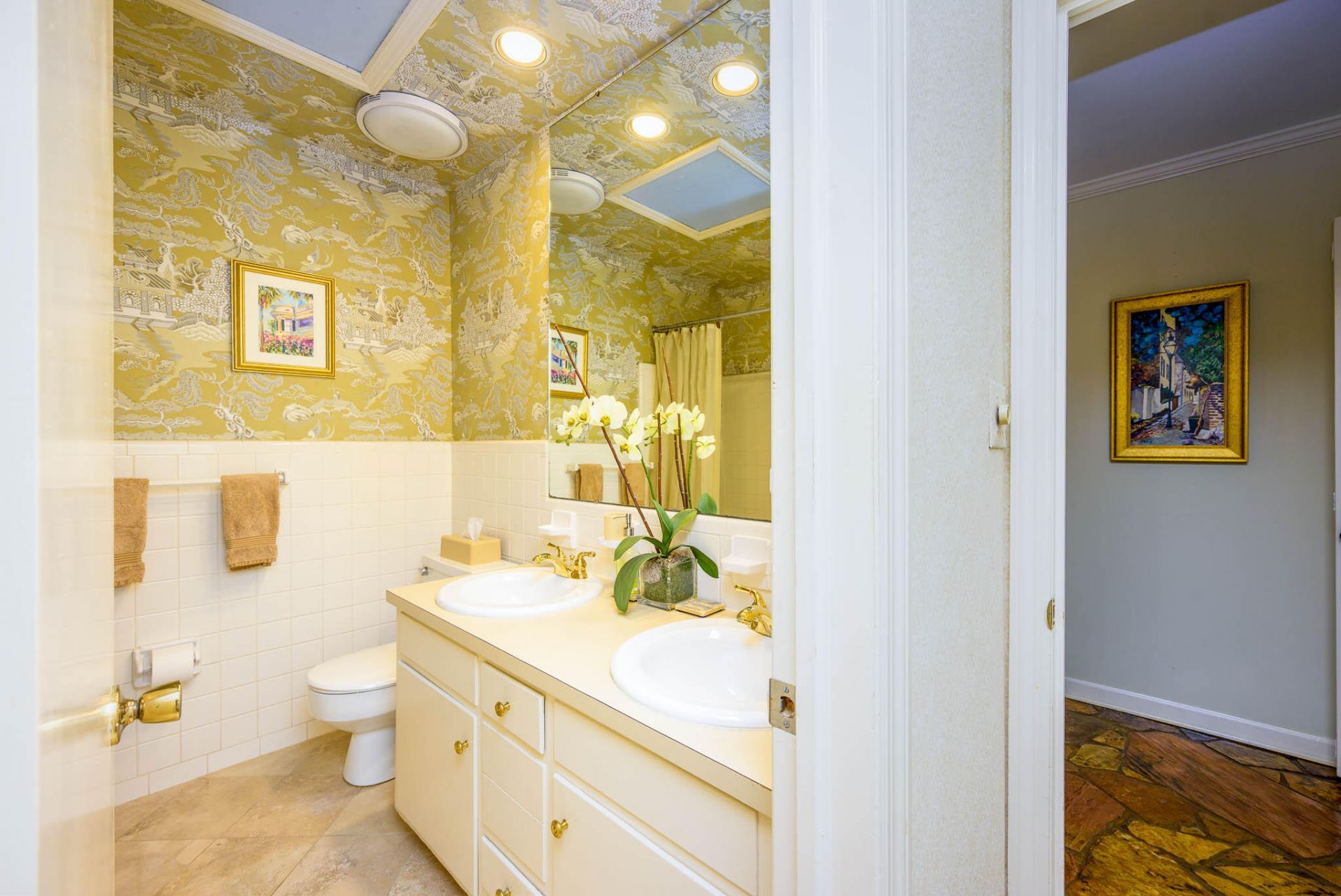 1867 Rugby Lane Photo 51