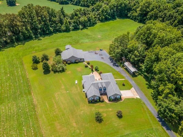 1215 BEAVER CREEK RD, Braden, TN 38049