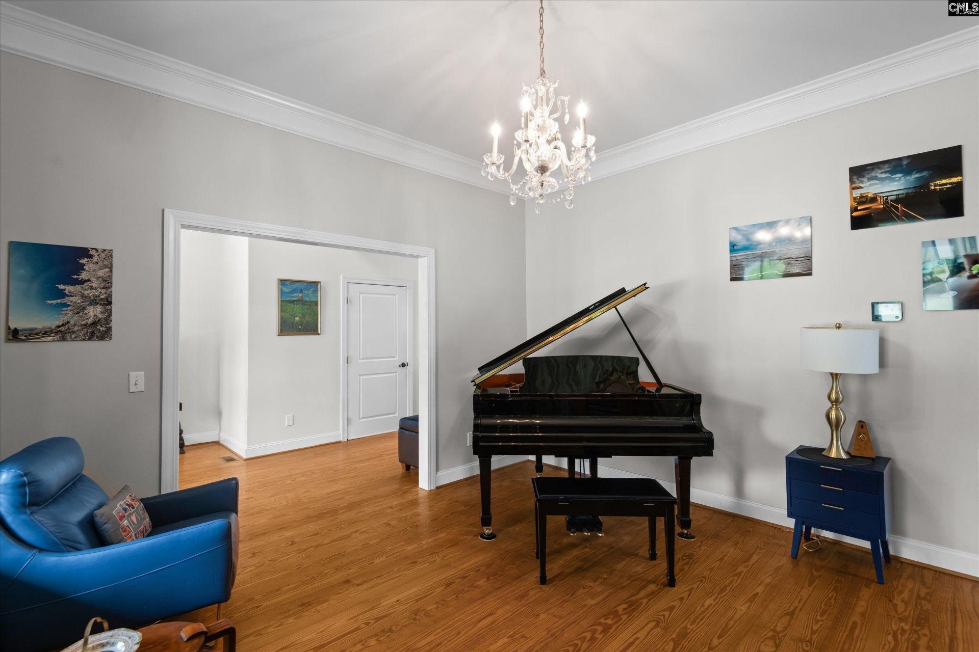 12 Lakecrest Drive  Photo 6