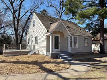 8032 Sunnyside Road, Mounds View, MN 55112