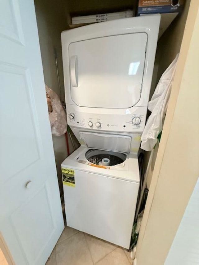 1017 World Tour Blvd.  Photo 14