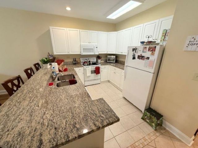 1017 World Tour Blvd.  Photo 6