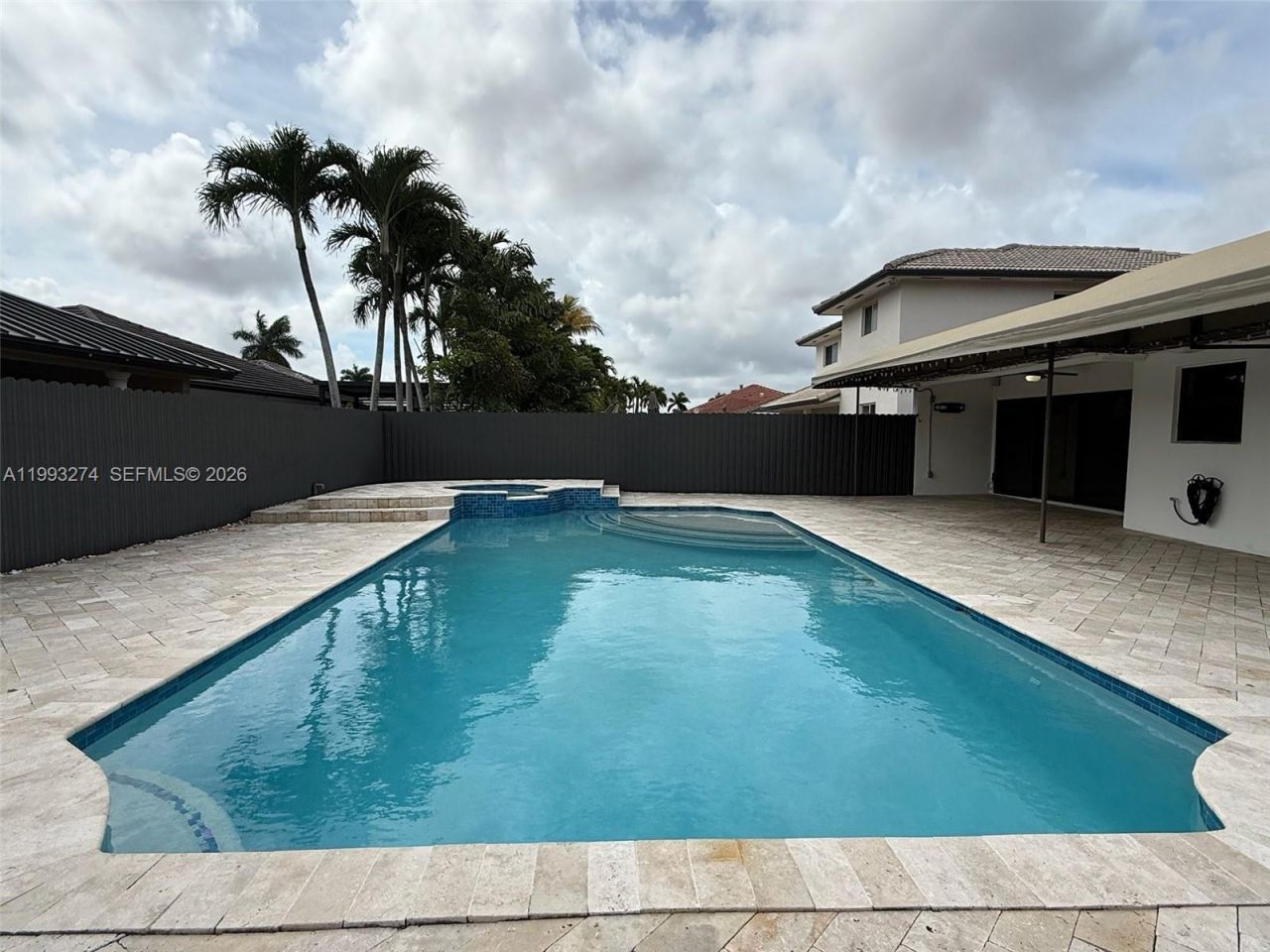 725 NW 135th Ct , Miami, FL 33182 Photo