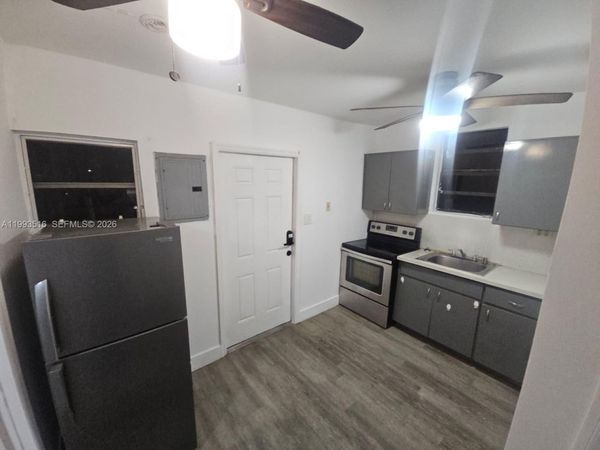 784 NW 100th St , Unit C, Miami, FL 33150