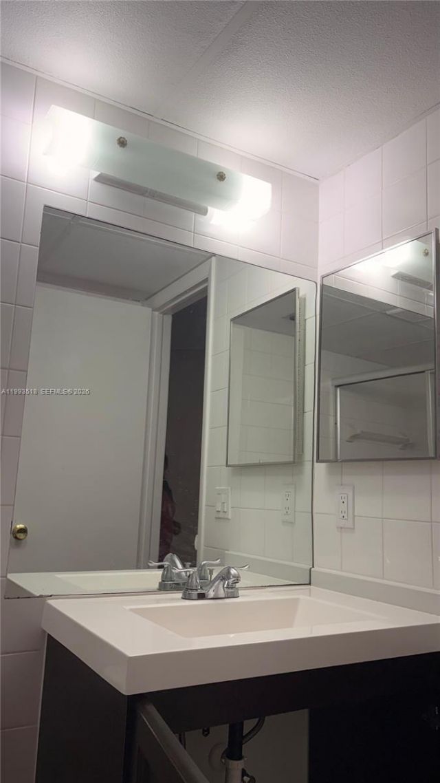 7897 Golf Cir Dr, Unit 108, Margate, FL 33063 Photo