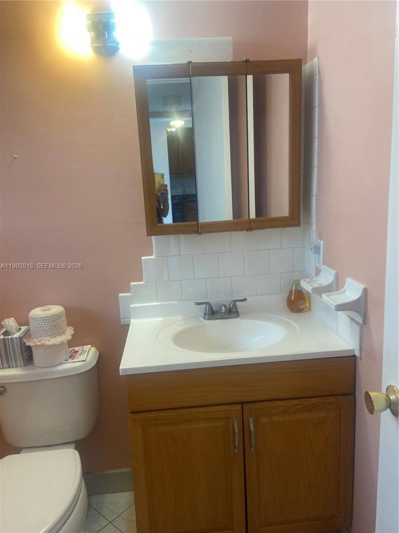 7897 Golf Cir Dr, Unit 108, Margate, FL 33063 Photo