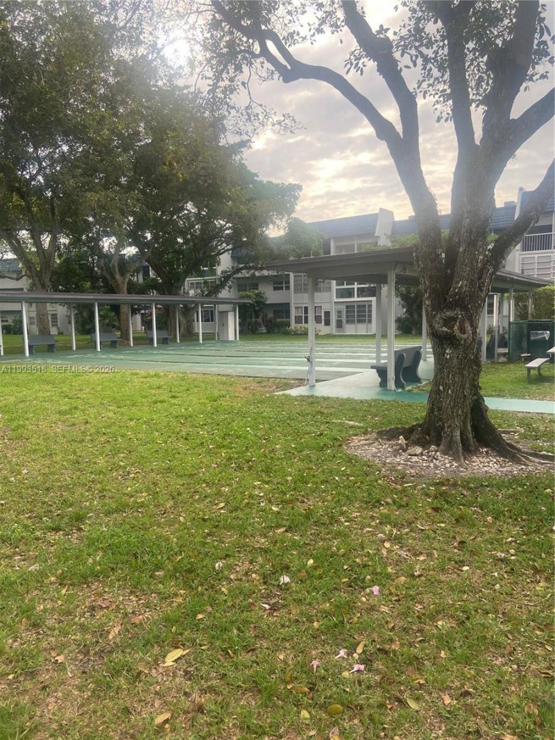 7897 Golf Cir Dr, Unit 108, Margate, FL 33063 Photo