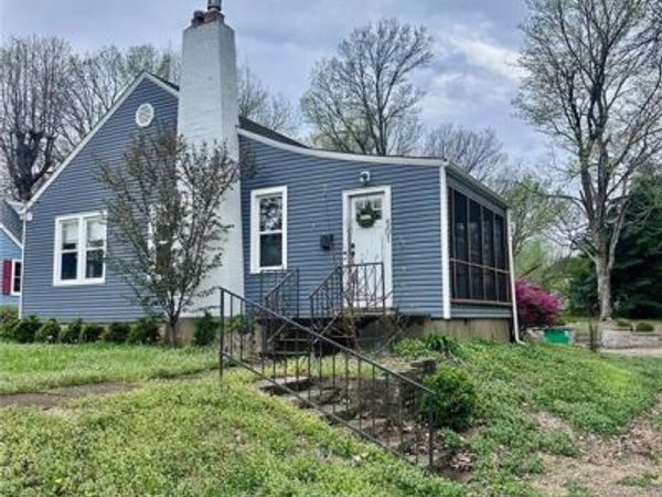 501 Taylor Avenue , Farmington, MO 63640
