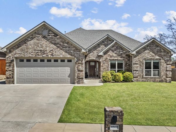 9508 Oak Forest Lane, Sherwood, AR 72120