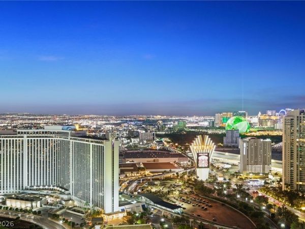 322 Karen Avenue, Unit 4202, Las Vegas, NV 89109