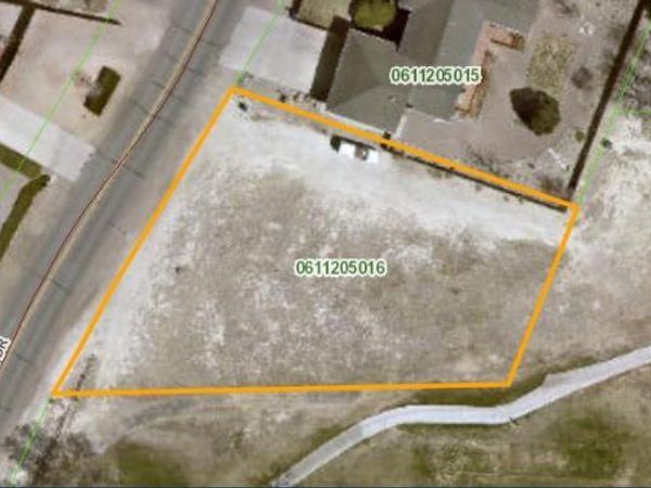 250 S Golfview Dr, Pueblo West, CO 81007