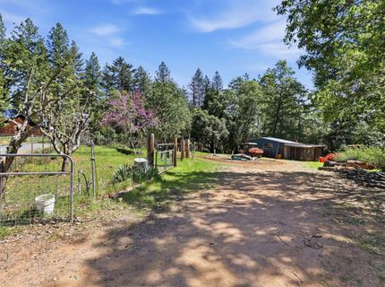30695 Gold Run School Rd, Gold Run, CA 95717 Photo