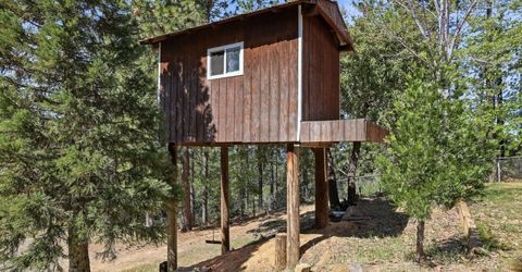 30695 Gold Run School Rd, Gold Run, CA 95717 Photo
