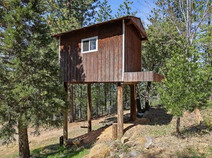 30695 Gold Run School Rd, Gold Run, CA 95717 Photo