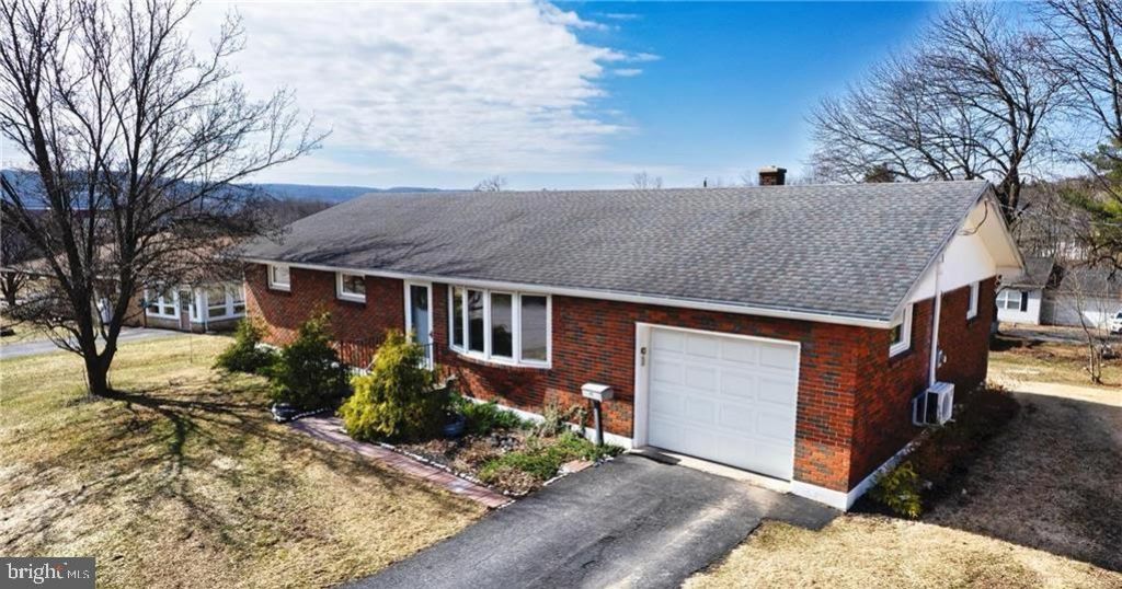 106 N 12th Street , Lehighton, PA 18235 Main Photo