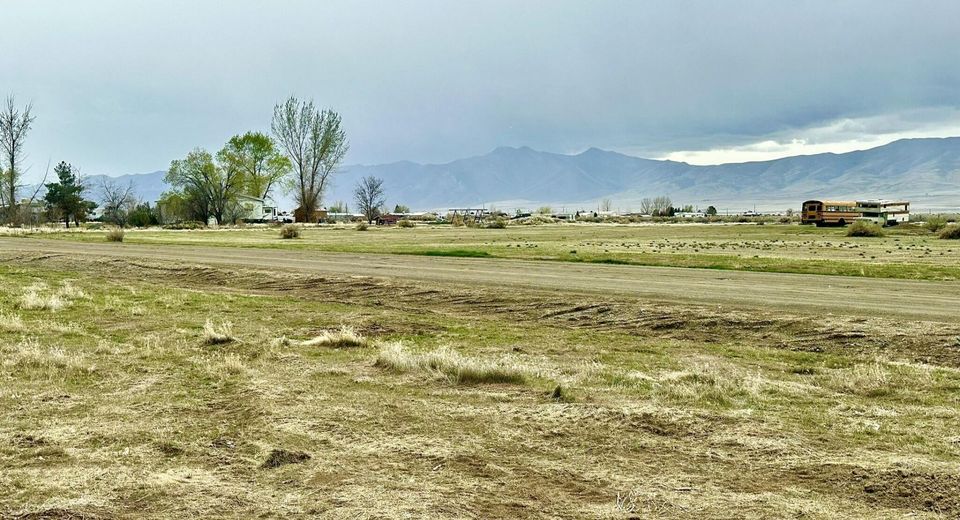 225 Hawk Street, Winnemucca, NV 89445 Photo
