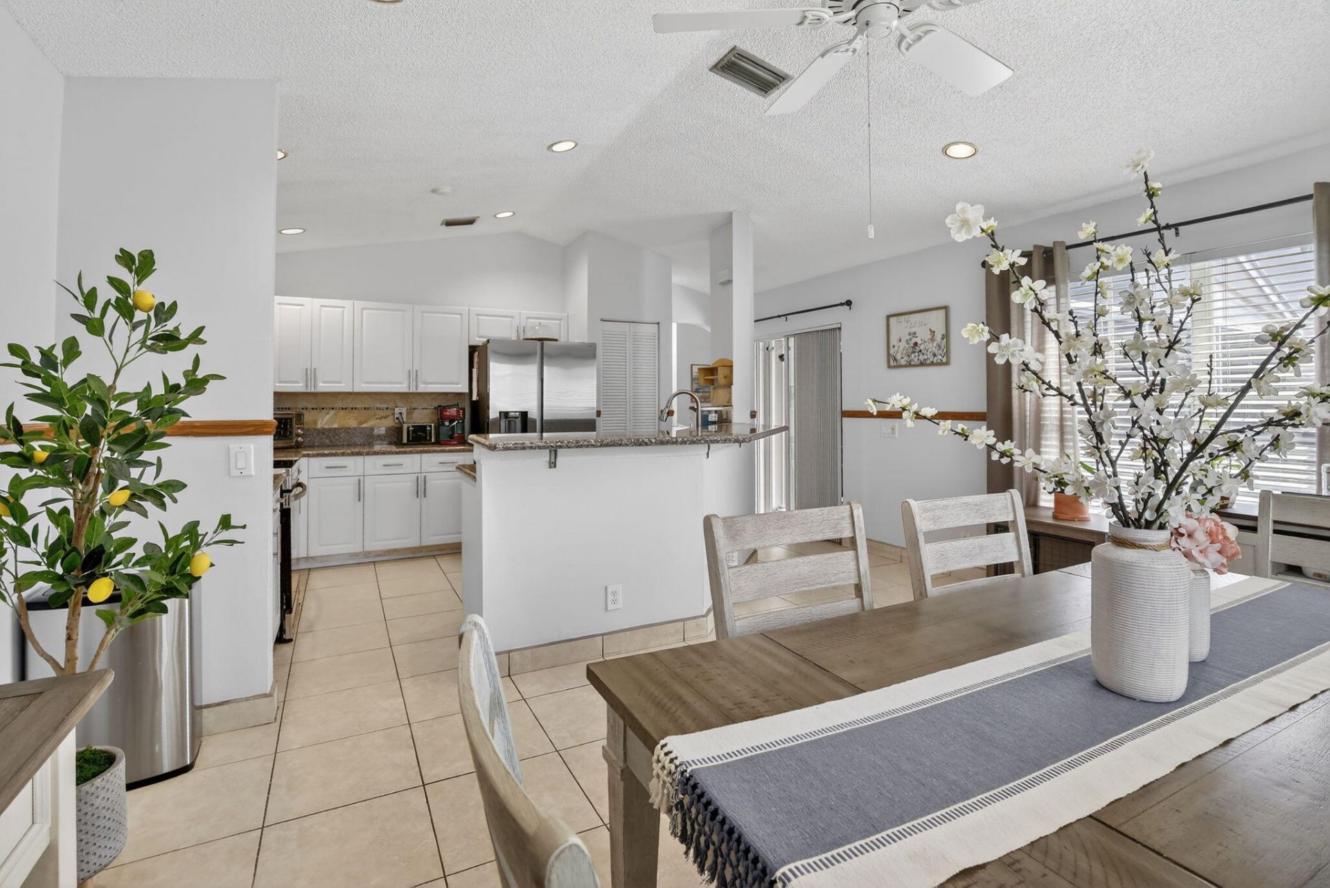 495 Carrington Lane, Weston, FL 33326 Photo