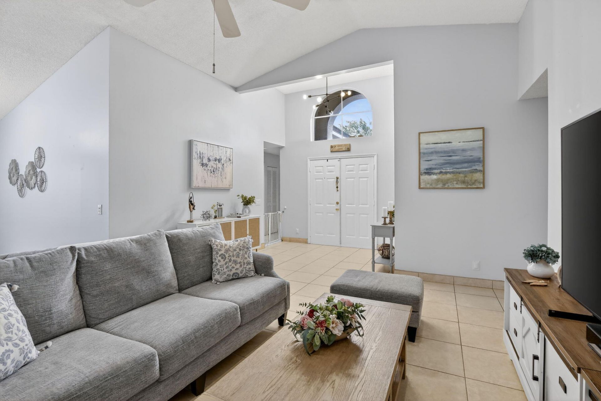 495 Carrington Lane, Weston, FL 33326 Photo